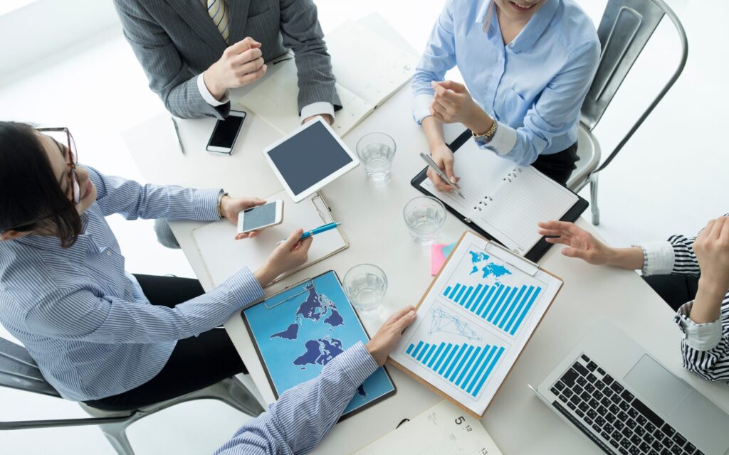 BPO業界の将来性と市場動向。AI時代に加速する戦略的BPOとは